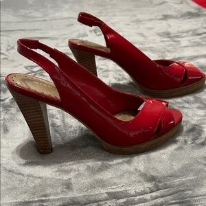 Gianni Bini Vibrant Red Patent Heels
